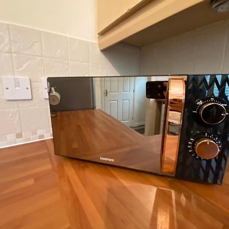 Wellingborough Cosy Hub Villa Great Harrowden Ngoại thất bức ảnh
